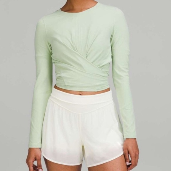 Lululemon Time to Restore Nulu Long
Sleeve Shirt Creamy Mint Size 8 - Picture 1 of 10